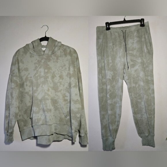 Aerie Tie-Dye Hoodie & Joggers Lounge Set – Size Medium – Sage Green - Picture 1 of 11